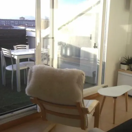 Atico En El Centro De Parking Gratis