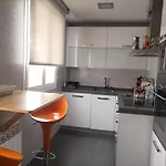 Atico En El Centro De Parking Gratis Vitoria