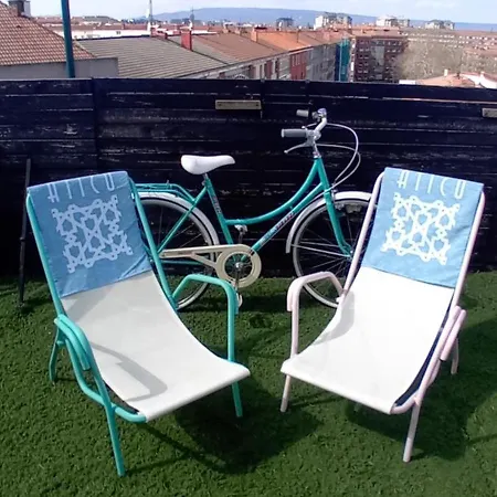 Апартаменты Atico En El Centro De Parking Gratis Витория