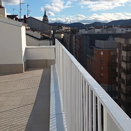 Atico En El Centro De Parking Gratis Apartment