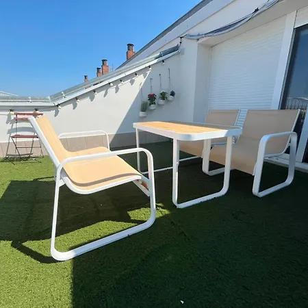Atico En El Centro De Parking Gratis Apartment