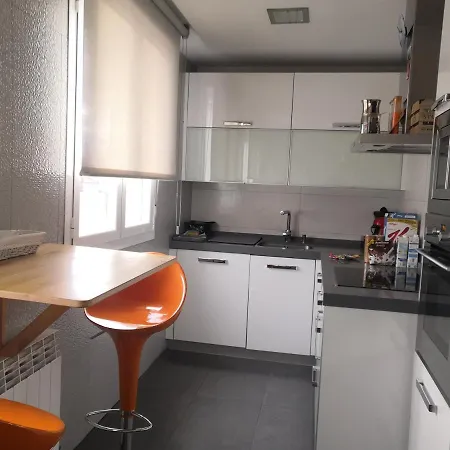 Atico En El Centro De Parking Gratis Vitoria-Gasteiz